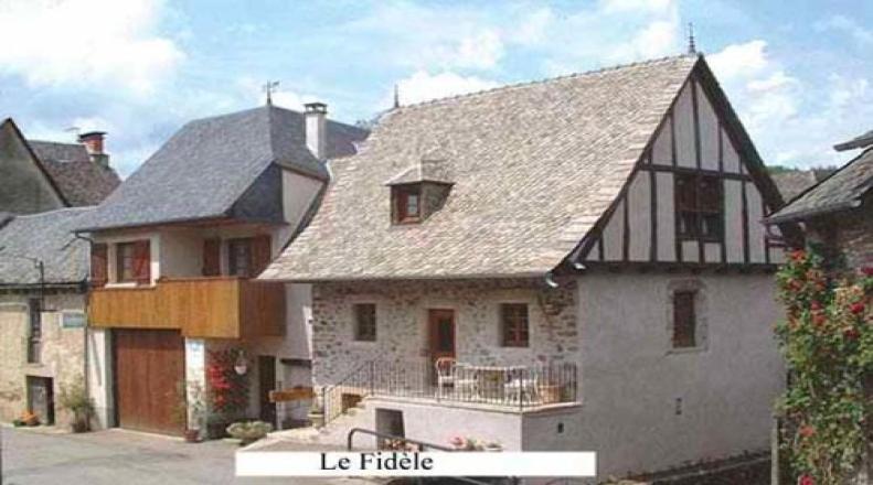 Le Fidele Bed & Breakfast Saint-Chamant Luaran gambar